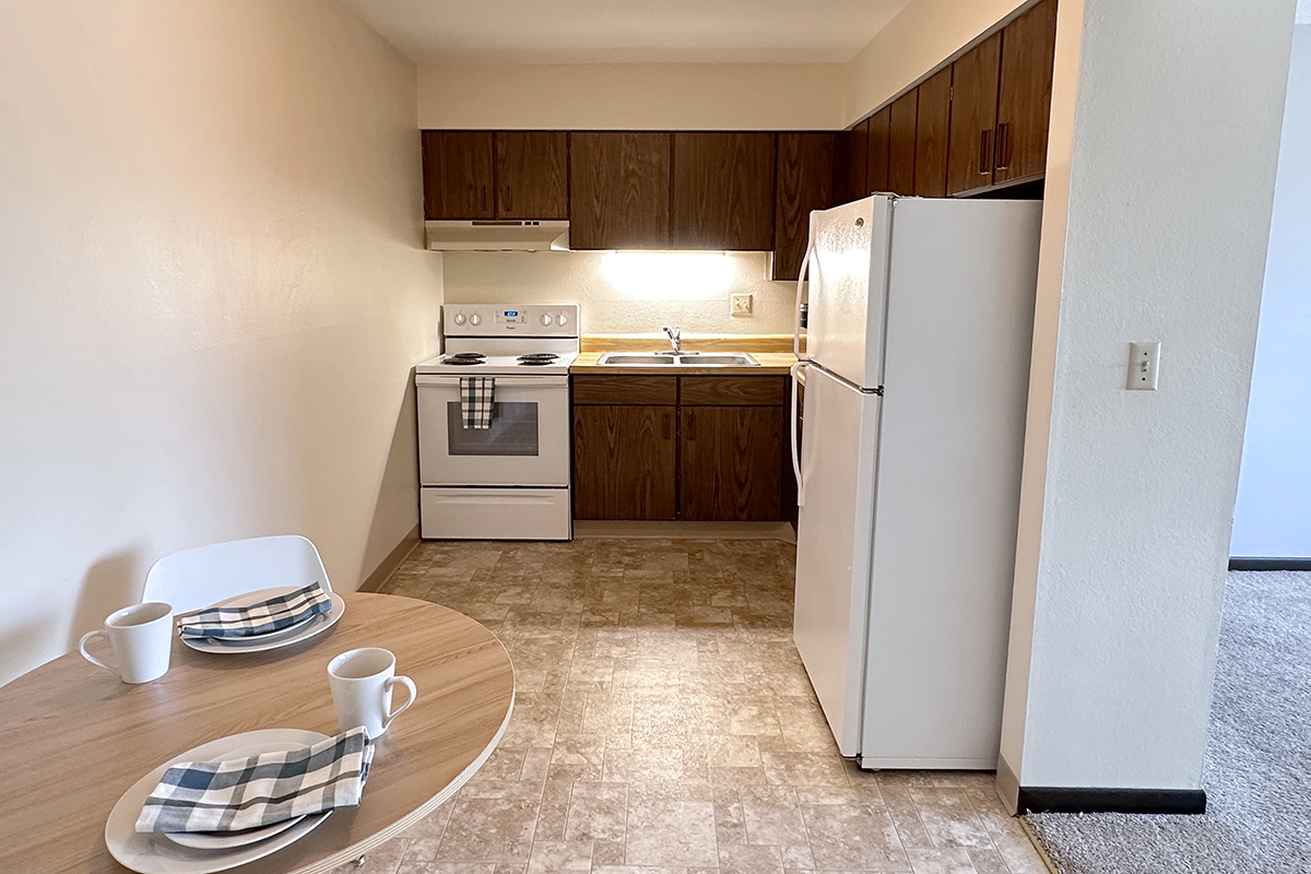 Photos Woodcrest Apartments