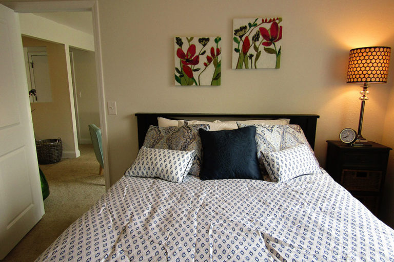 Home Woodcrest Apartments