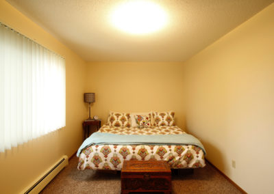 Bedroom Woodcrest Apartments